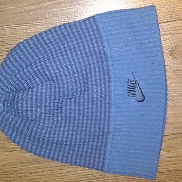 Nike Accessories - NWOT Nike Beanie Hat(Unisex)